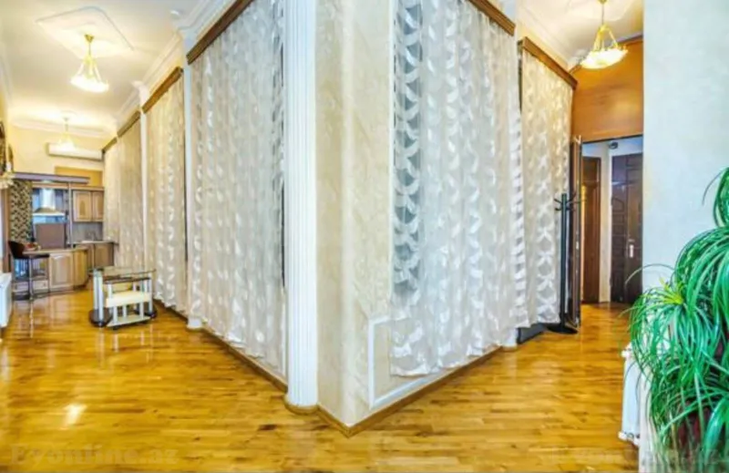 Kirayə verilir 4 otaqlı Mənzil Yeni tikili 120 m² Sahil m. - şəkil 2