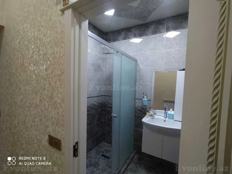 Satılır 3 otaqlı Mənzil Yeni tikili 110 m² Memar Əcəmi m. - şəkil 6
