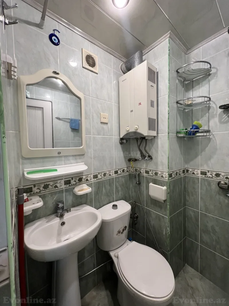 Kirayə verilir 2 otaqlı Mənzil Köhnə tikili 40 m² Səbail r. - şəkil 13