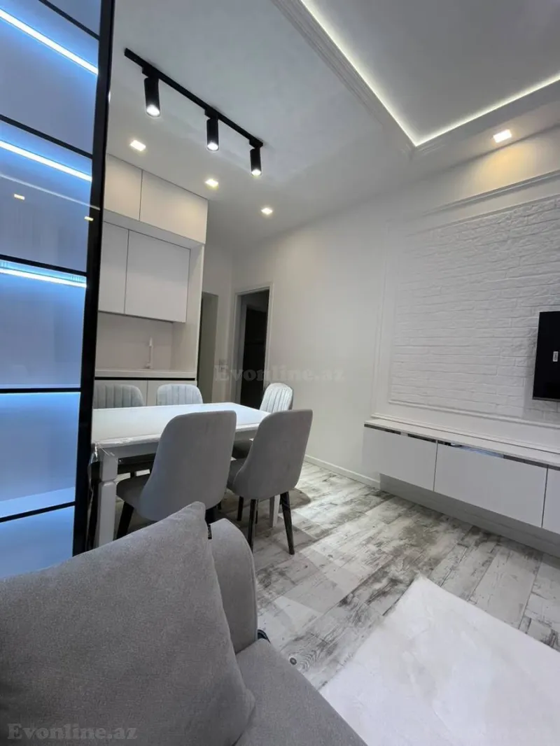 Kirayə verilir 3 otaqlı Mənzil Yeni tikili 70 m² 28 May m. - şəkil 3