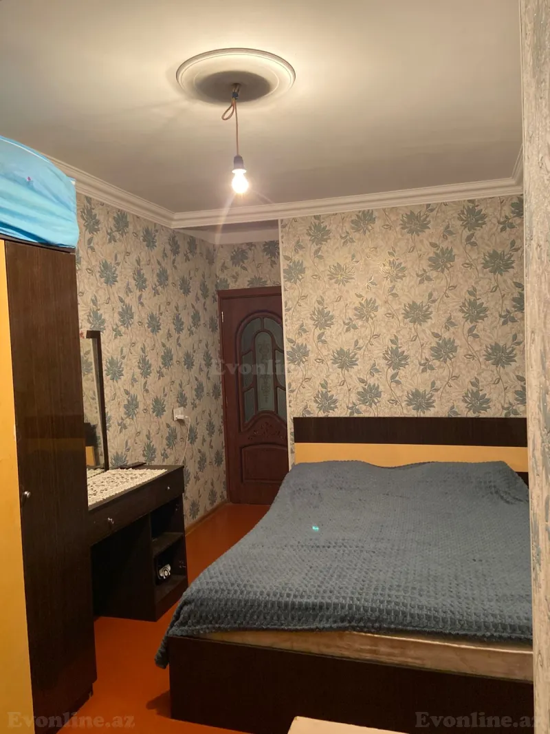 Satılır 2 otaqlı Mənzil Köhnə tikili 40 m² Nərimanov r. - şəkil 3
