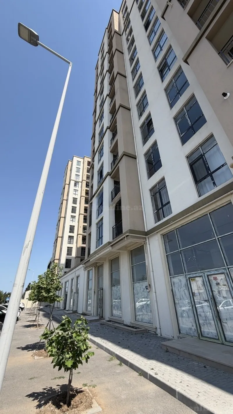 3 otaqlı Mənzil 112 m² Bakıxanov Satılır