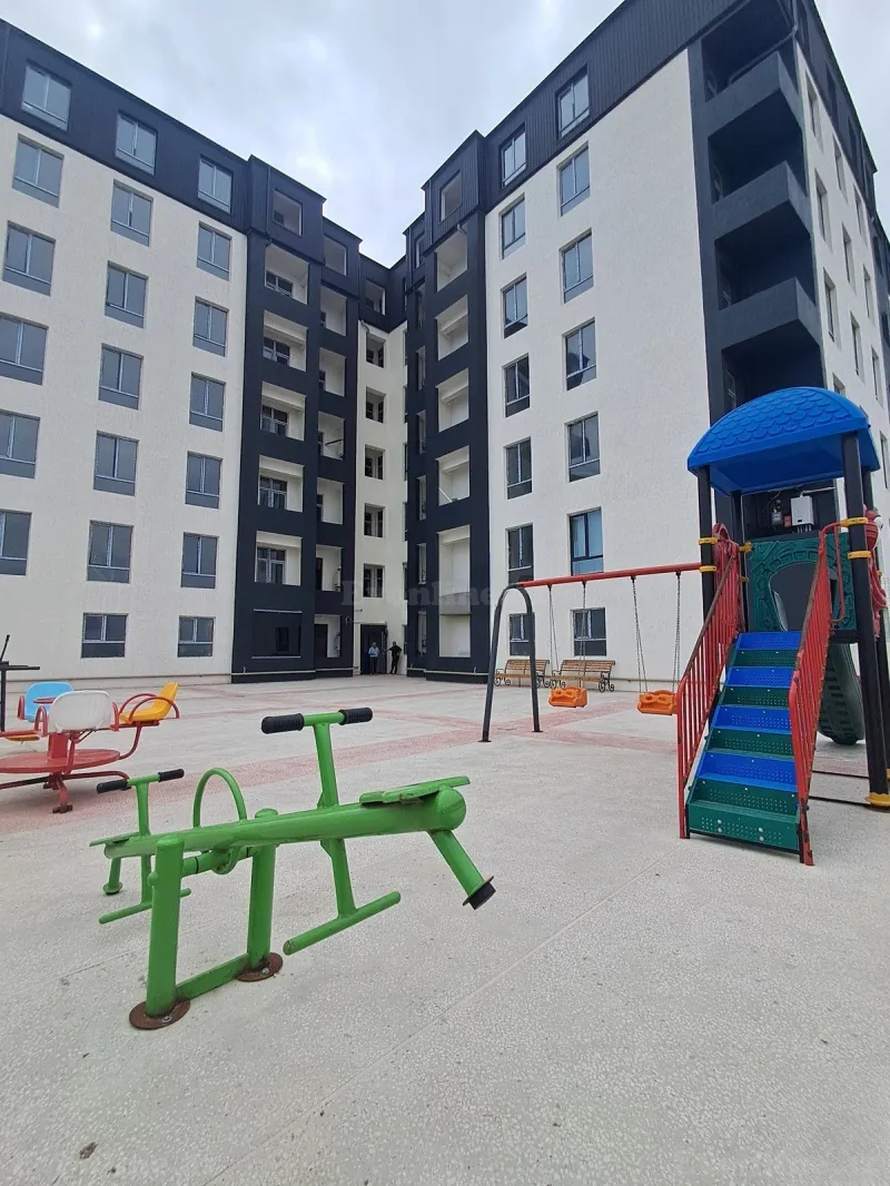 Satılır 1 otaqlı Mənzil Yeni tikili 61 m² Qobu - şəkil 2