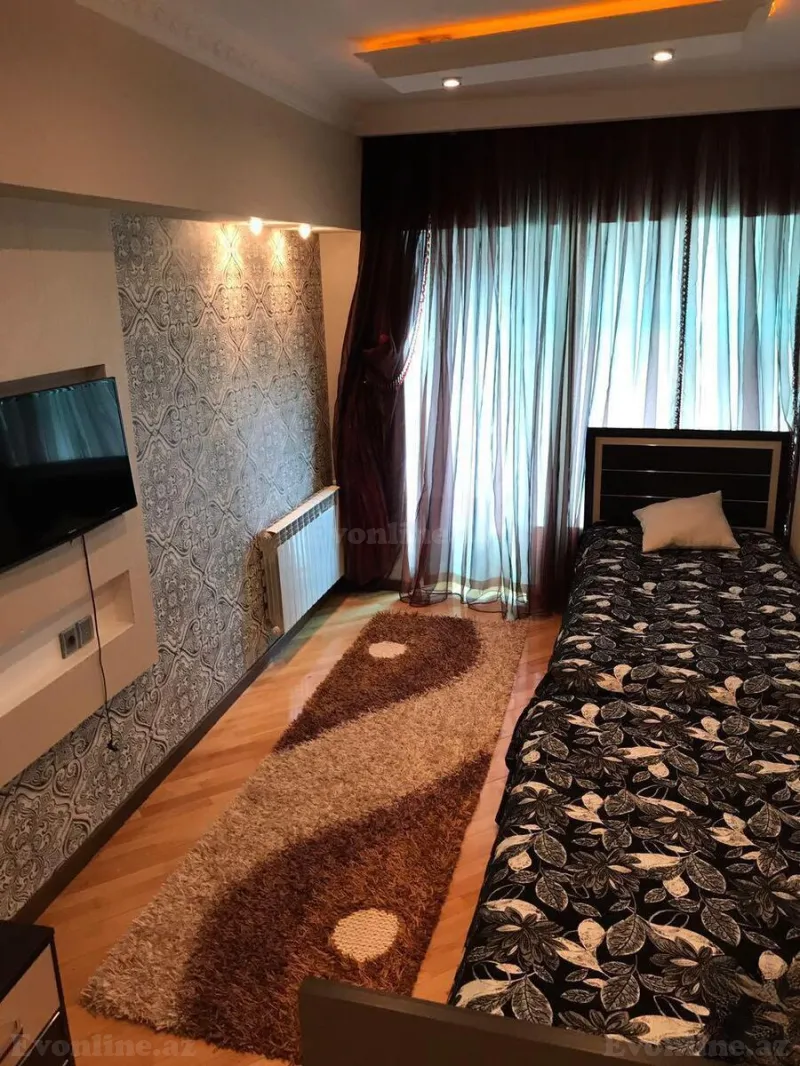 Kirayə verilir 3 otaqlı Mənzil Yeni tikili 110 m² İnşaatçılar m. - şəkil 4
