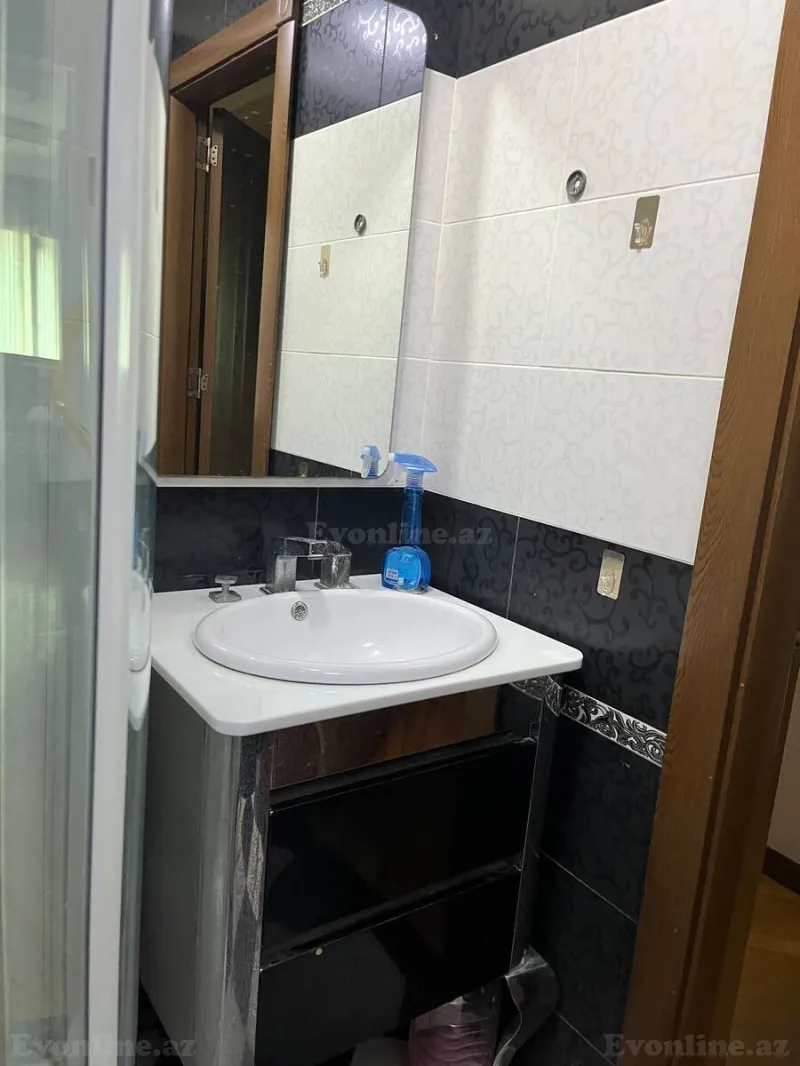 Kirayə verilir 3 otaqlı Mənzil Yeni tikili 110 m² İnşaatçılar m. - şəkil 7