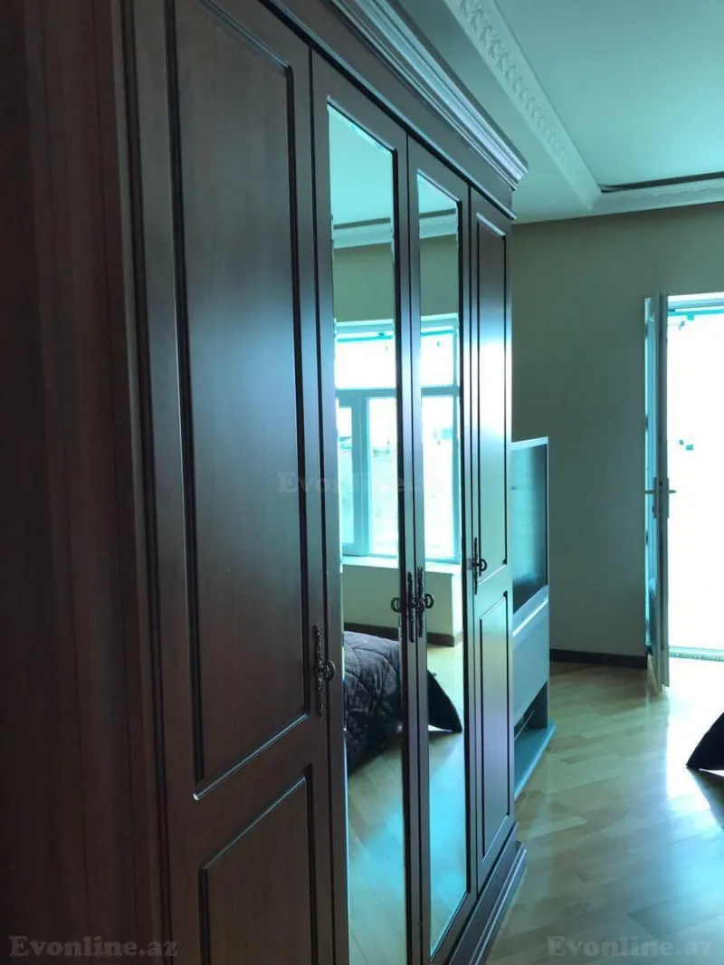 Kirayə verilir 3 otaqlı Mənzil Yeni tikili 110 m² İnşaatçılar m. - şəkil 13