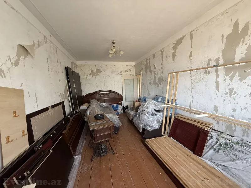 Satılır 3 otaqlı Mənzil Köhnə tikili 85 m² Xalqlar Dostluğu m. - şəkil 2
