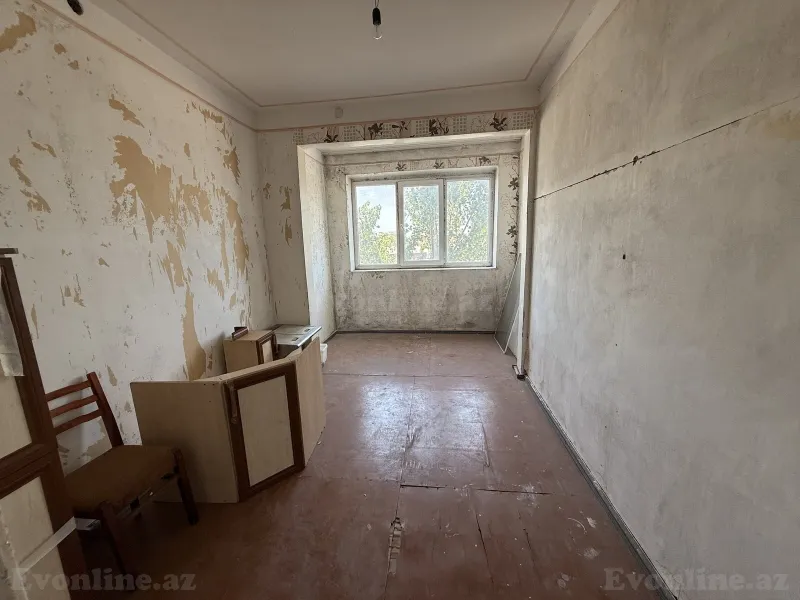 Satılır 3 otaqlı Mənzil Köhnə tikili 85 m² Xalqlar Dostluğu m. - şəkil 3