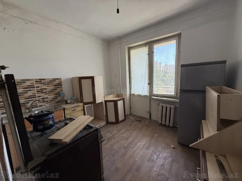 Satılır 3 otaqlı Mənzil Köhnə tikili 85 m² Xalqlar Dostluğu m. - şəkil 7