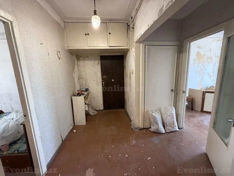 Satılır 3 otaqlı Mənzil Köhnə tikili 85 m² Xalqlar Dostluğu m. - şəkil 16