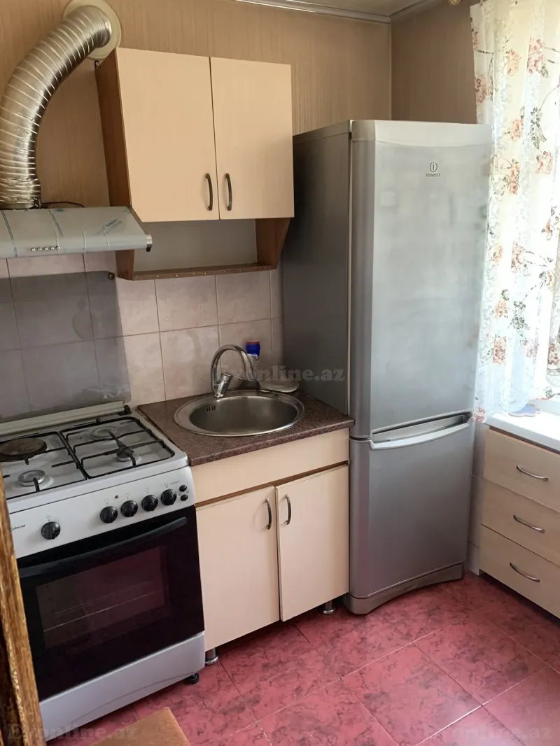 Kirayə verilir 2 otaqlı Mənzil Köhnə tikili 60 m² Avtovağzal m. - şəkil 4
