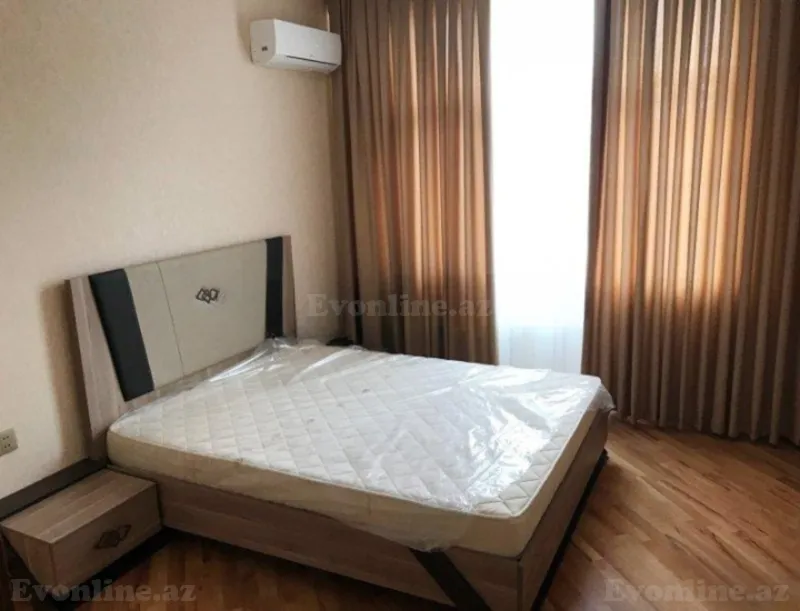 Kirayə verilir 2 otaqlı Mənzil Köhnə tikili 60 m² 28 May m. - şəkil 2