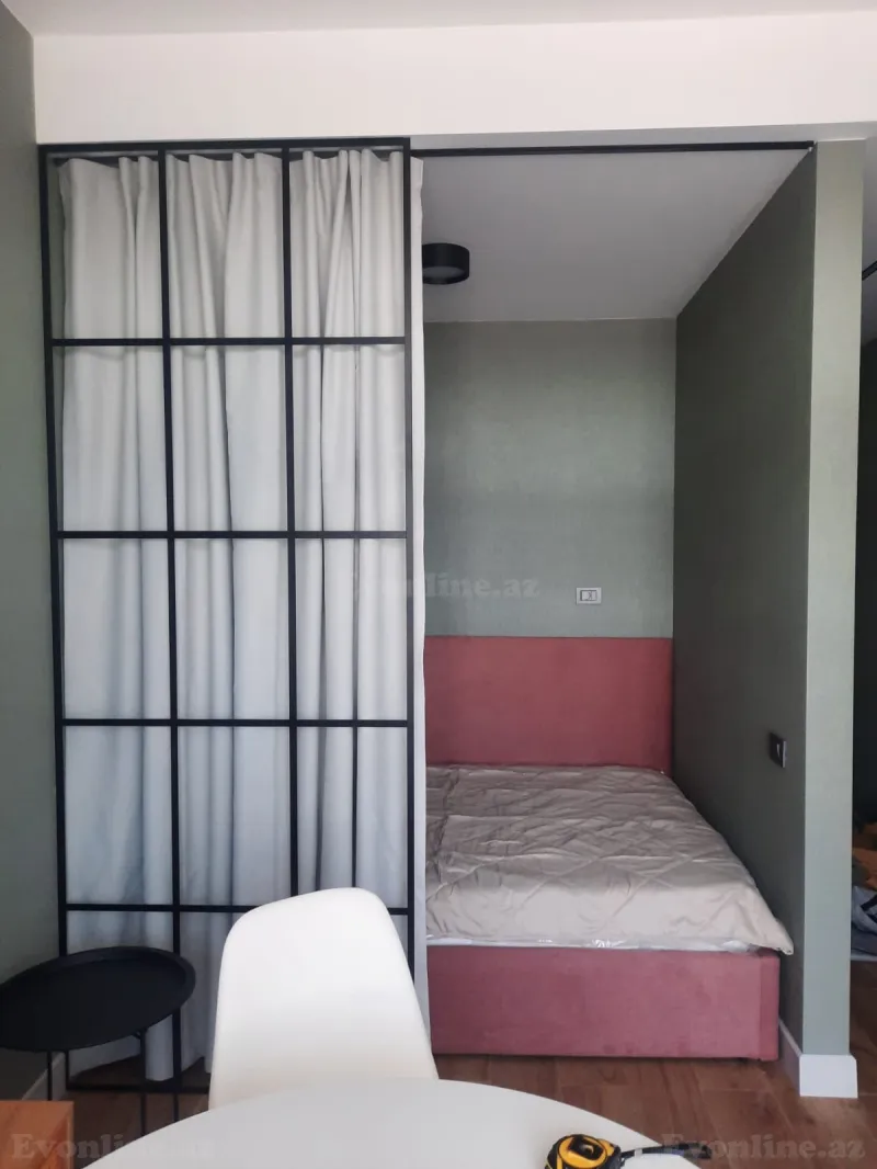 Kirayə verilir 1 otaqlı Mənzil Yeni tikili 40 m² 28 May m. - şəkil 2
