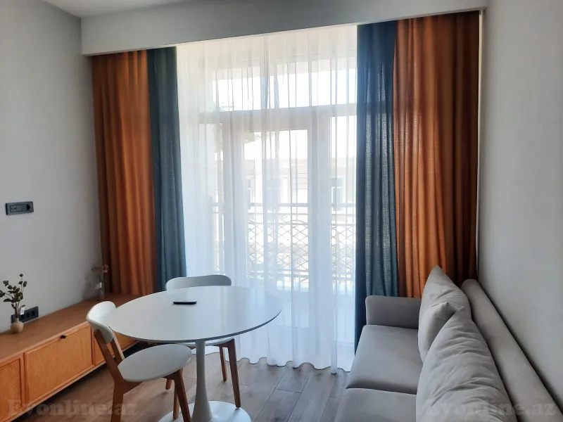 Kirayə verilir 1 otaqlı Mənzil Yeni tikili 40 m² 28 May m. - şəkil 4