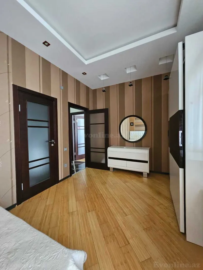 Satılır 3 otaqlı Mənzil Yeni tikili 140 m² Nəsimi r. - şəkil 6
