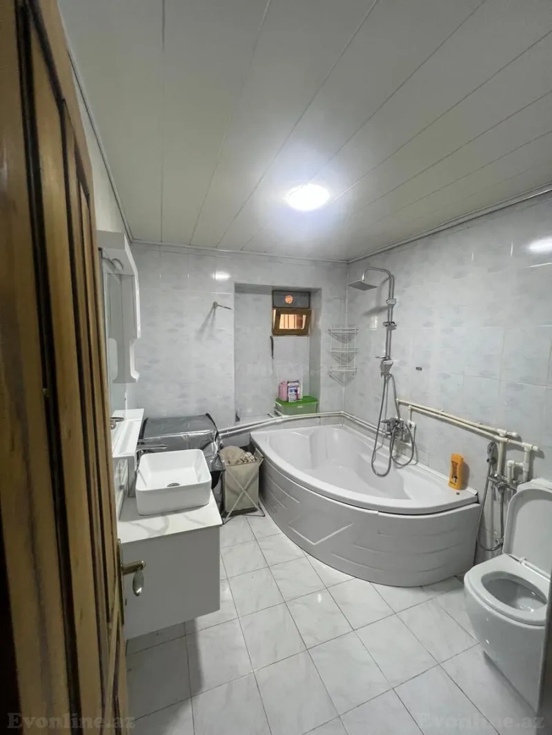 Kirayə verilir 5 otaqlı Mənzil Köhnə tikili 140 m² Nəriman Nərimanov m. - şəkil 15