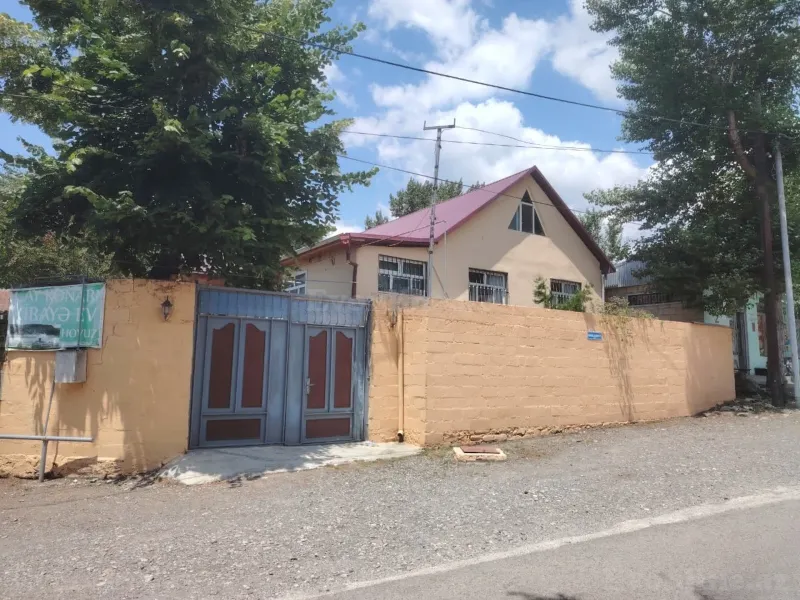 5 otaqlı Həyət evi 120 m² İsmayıllı Satılır