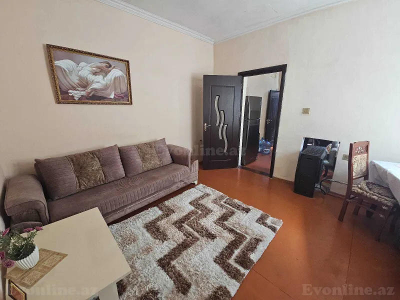 5 otaqlı Həyət evi 118 m² 8 Noyabr m. Kirayə verilir