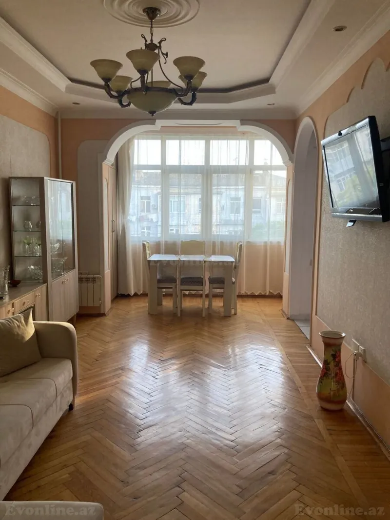 Satılır 3 otaqlı Mənzil Köhnə tikili 75 m² Nizami m. - şəkil 9