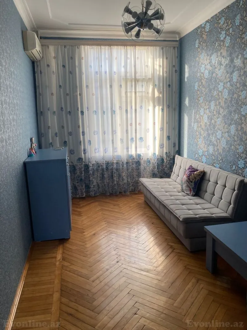 Satılır 3 otaqlı Mənzil Köhnə tikili 75 m² Nizami m. - şəkil 10