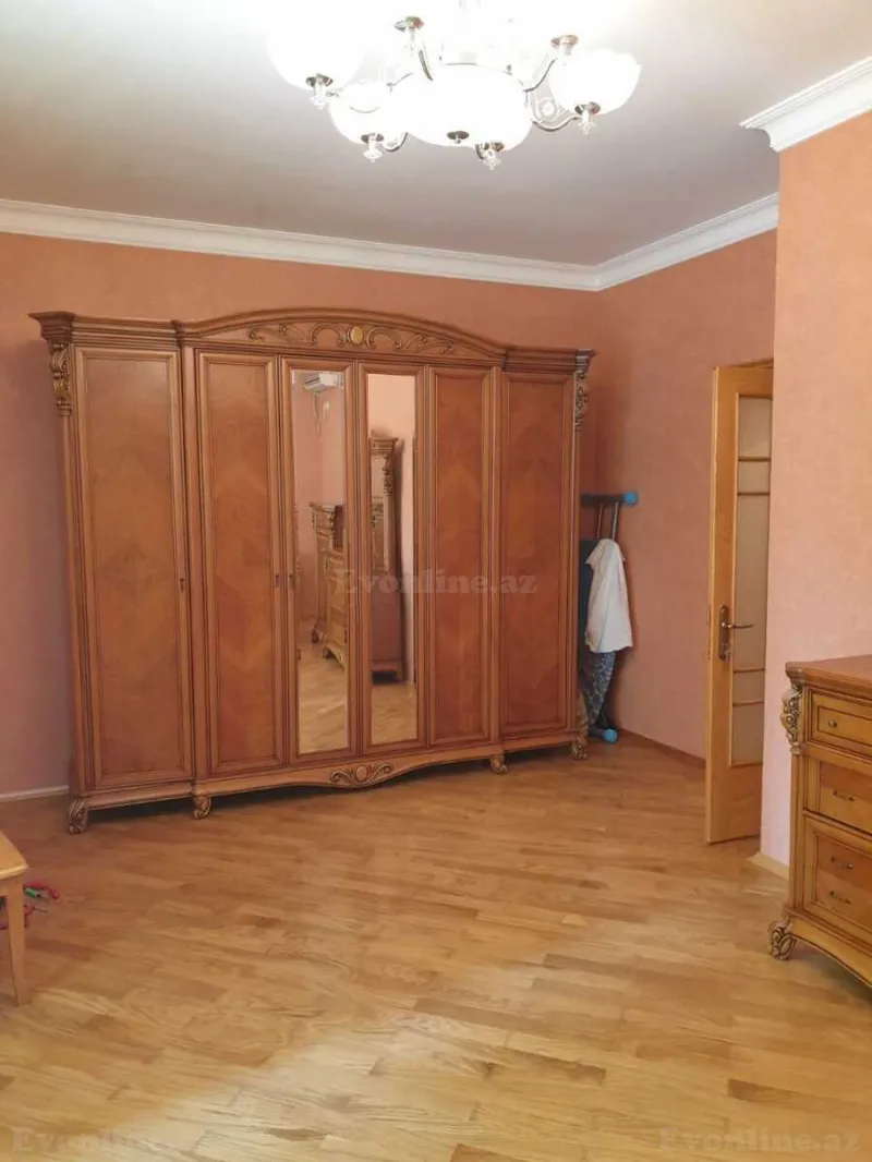 Kirayə verilir 3 otaqlı Mənzil Yeni tikili 130 m² Elmlər Akademiyası m. - şəkil 8