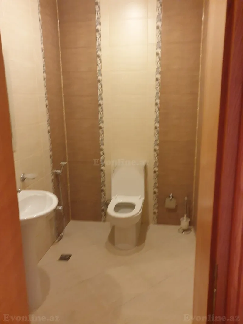 Kirayə verilir 3 otaqlı Mənzil Yeni tikili 130 m² Elmlər Akademiyası m. - şəkil 18