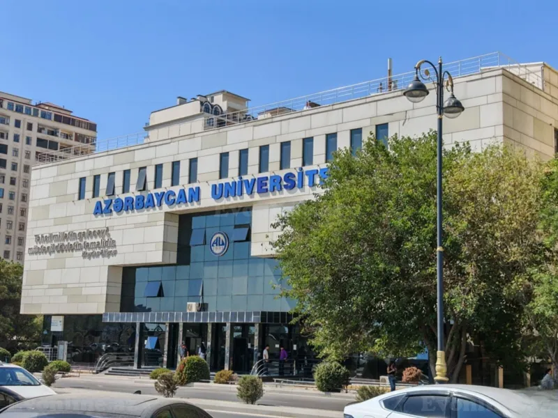 3 otaqlı Mənzil 110 m² Gənclik m. Kirayə verilir