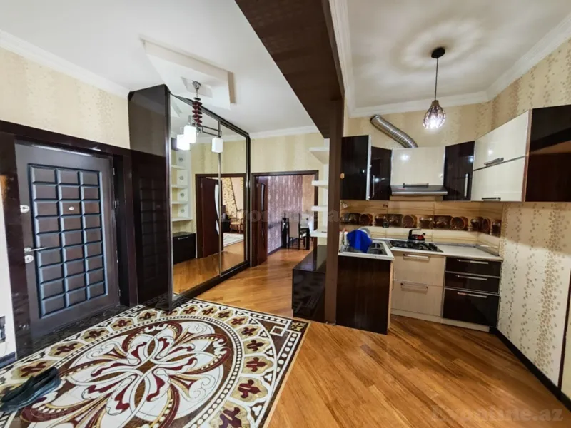 Kirayə verilir 3 otaqlı Mənzil Yeni tikili 110 m² Gənclik m. - şəkil 5