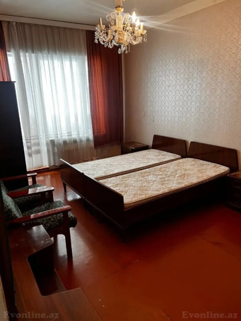 Satılır 3 otaqlı Mənzil Köhnə tikili 85 m² Nəsimi m. - şəkil 2