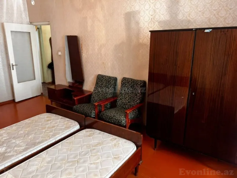 Satılır 3 otaqlı Mənzil Köhnə tikili 85 m² Nəsimi m. - şəkil 3