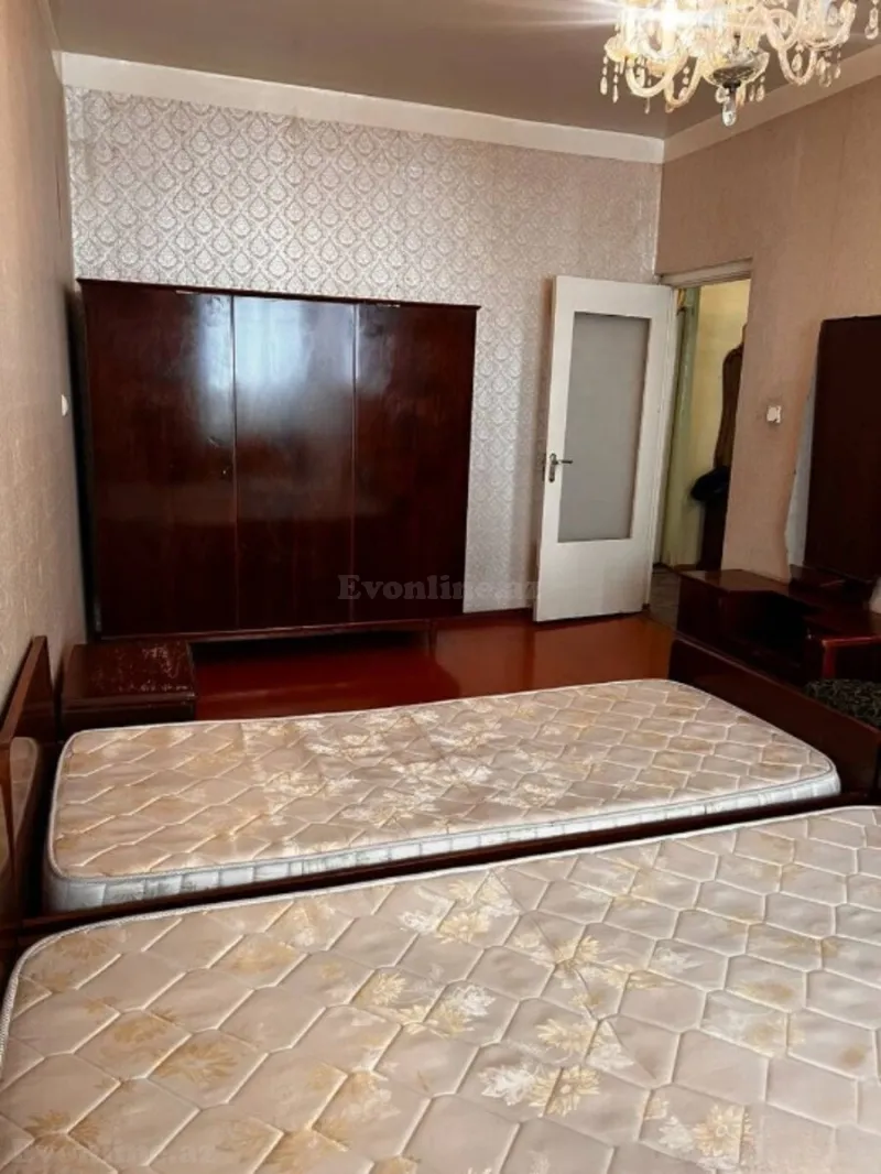 Satılır 3 otaqlı Mənzil Köhnə tikili 85 m² Nəsimi m. - şəkil 4