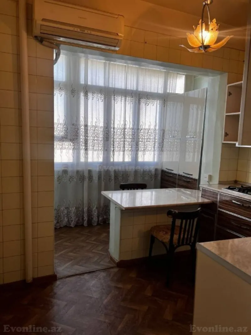 Satılır 3 otaqlı Mənzil Köhnə tikili 85 m² Nəsimi m. - şəkil 5