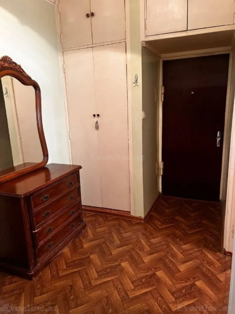 Satılır 3 otaqlı Mənzil Köhnə tikili 85 m² Nəsimi m. - şəkil 7