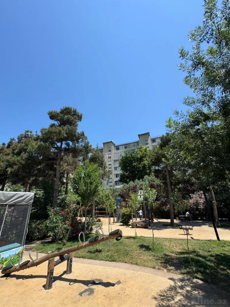 Satılır 2 otaqlı Mənzil Köhnə tikili 65 m² 20 Yanvar m. - şəkil 5