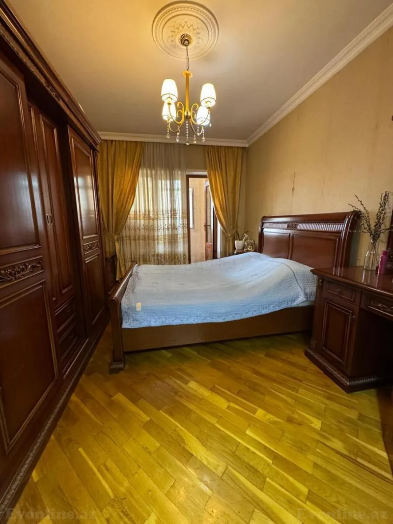 Satılır 2 otaqlı Mənzil Köhnə tikili 65 m² 20 Yanvar m. - şəkil 8
