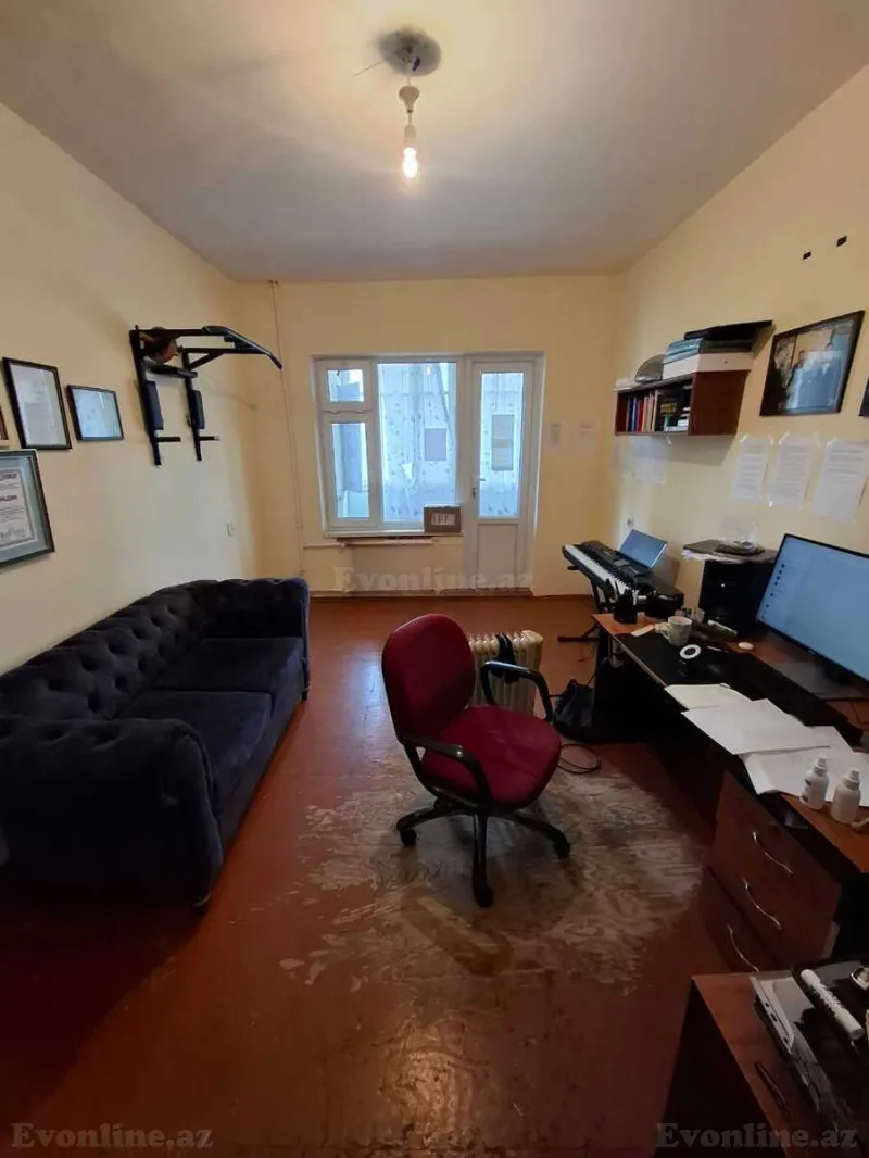 Satılır 3 otaqlı Mənzil Köhnə tikili 80 m² Əhmədli - şəkil 4