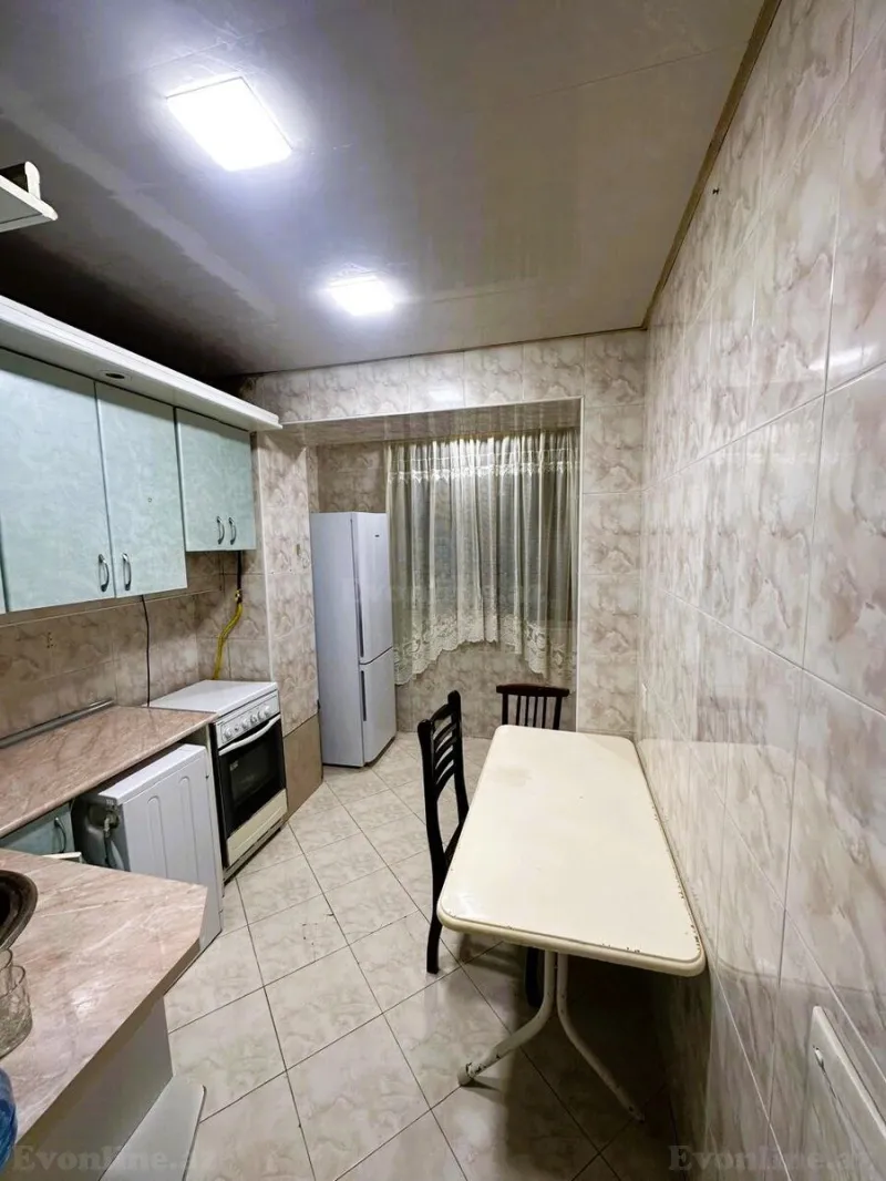 Kirayə verilir 3 otaqlı Mənzil Köhnə tikili 90 m² Nizami m. - şəkil 5