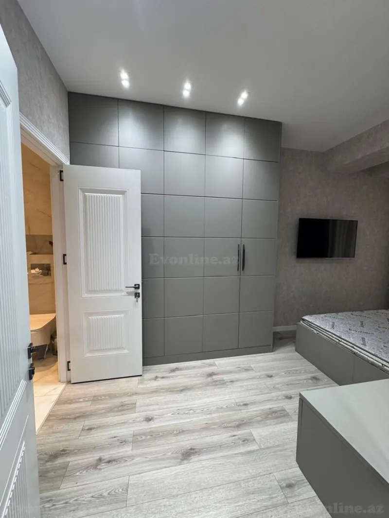 Kirayə verilir 3 otaqlı Mənzil Yeni tikili 110 m² Nizami m. - şəkil 16
