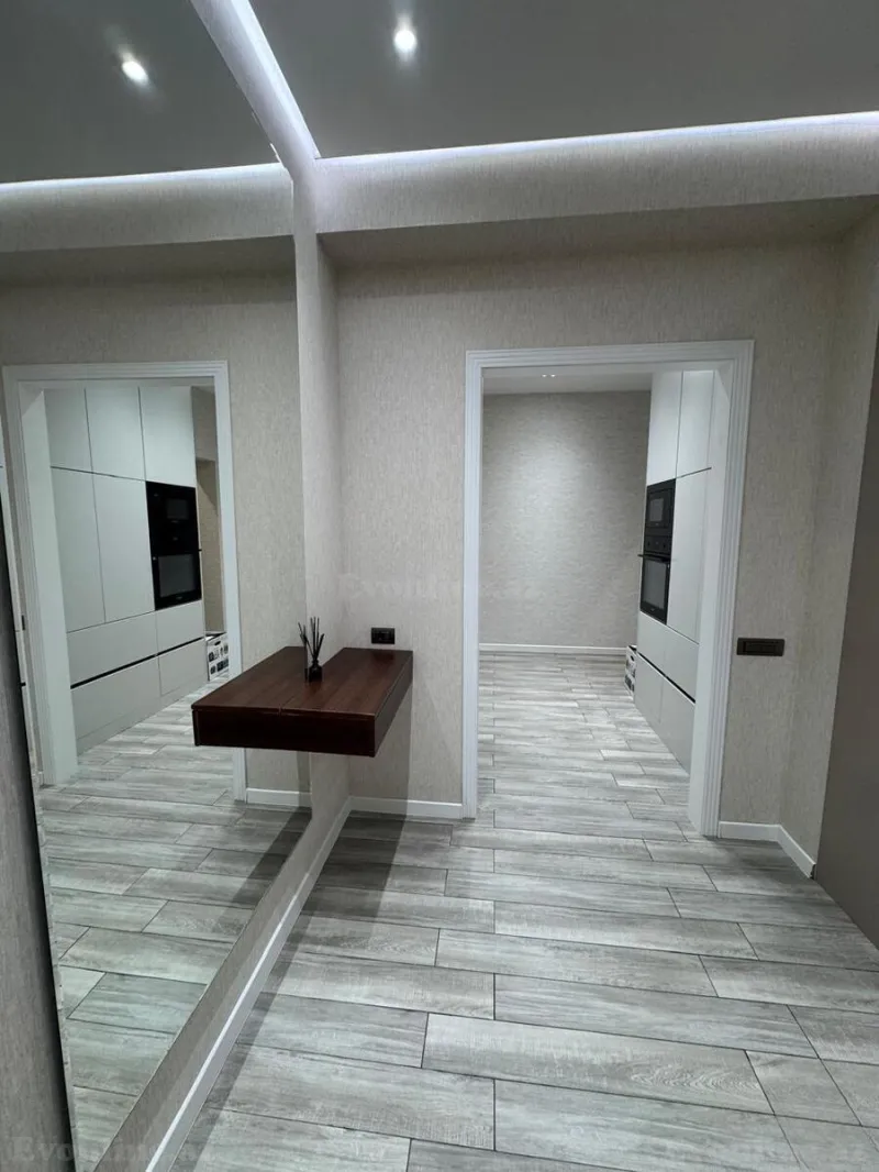 Kirayə verilir 3 otaqlı Mənzil Yeni tikili 110 m² Nizami m. - şəkil 18