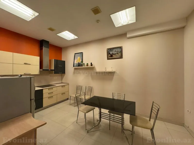 Kirayə verilir Ofis 275 m² Nəsimi r. - şəkil 14