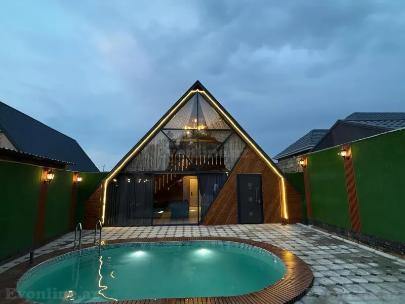 4 otaqlı Həyət evi 300 m² Novxanı Kirayə verilir