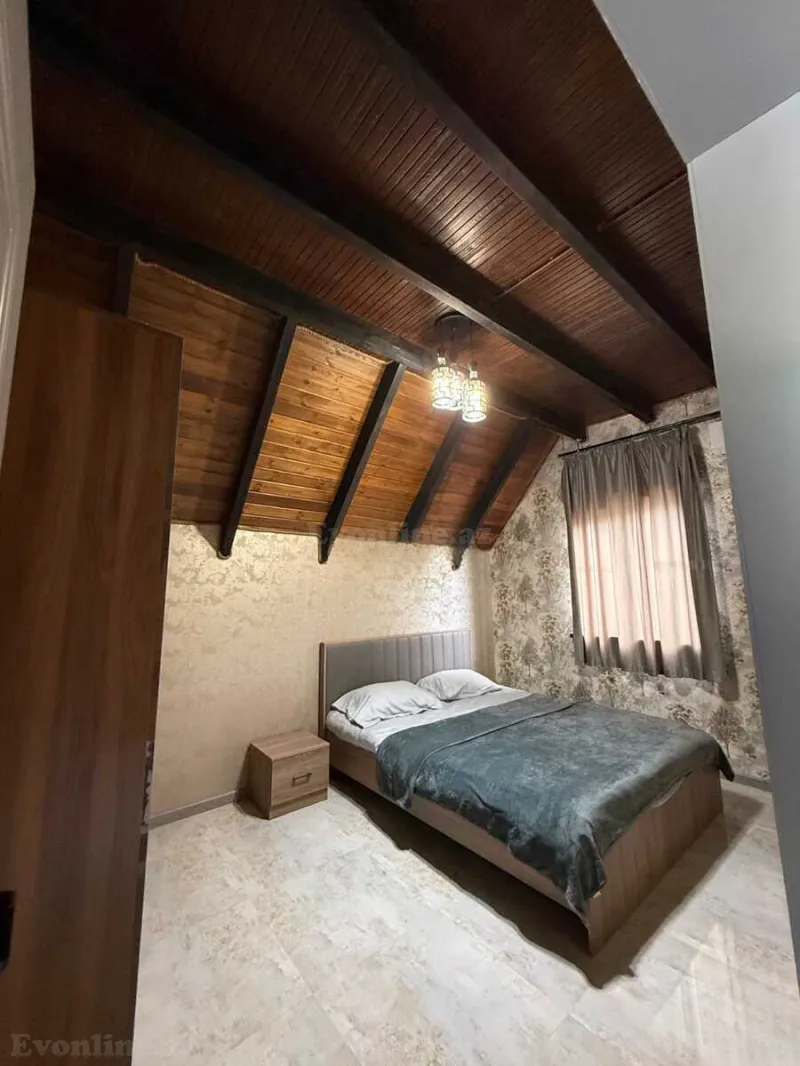 Kirayə verilir 4 otaqlı Həyət evi 300 m² Novxanı - şəkil 13