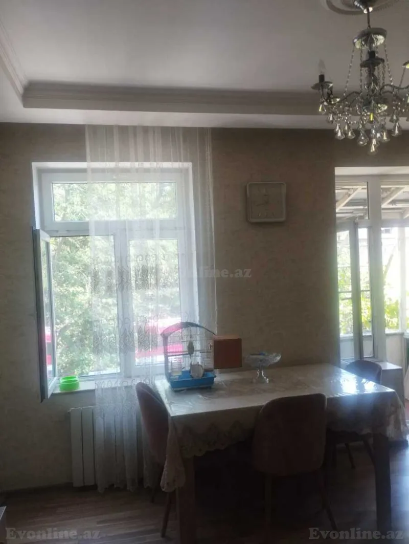 Satılır 3 otaqlı Mənzil Köhnə tikili 60 m² Neftçilər m. - şəkil 6