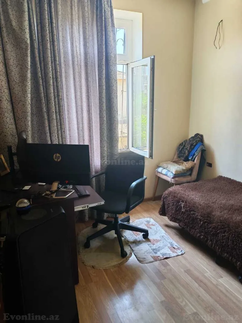 Satılır 3 otaqlı Mənzil Köhnə tikili 60 m² Neftçilər m. - şəkil 7