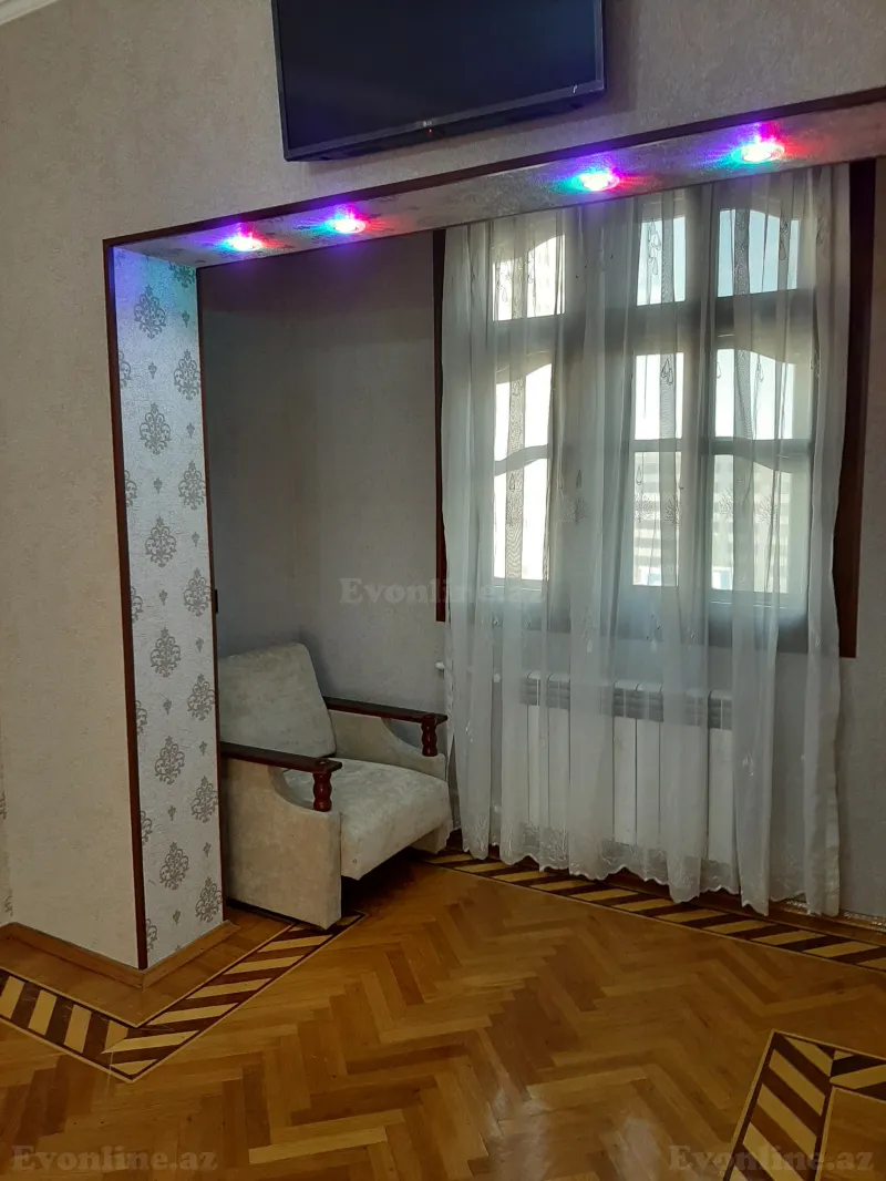 Kirayə verilir 2 otaqlı Mənzil Köhnə tikili 78 m² 8-ci mikrorayon - şəkil 4
