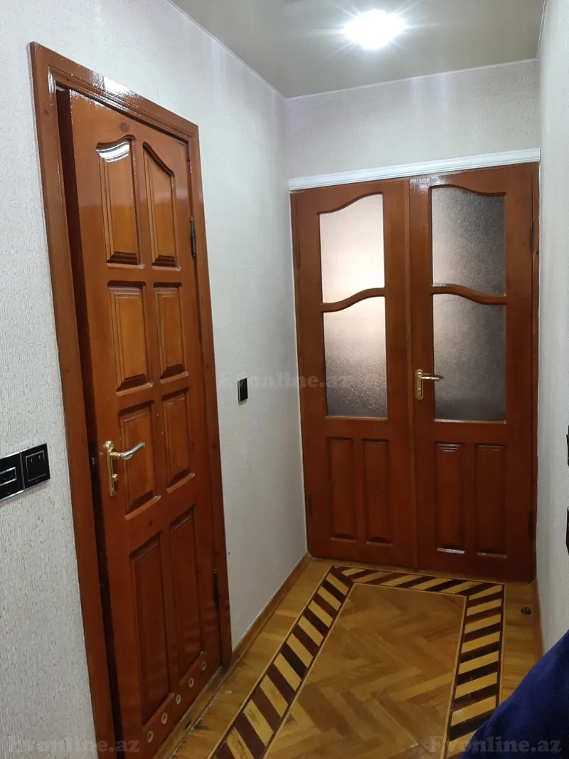Kirayə verilir 2 otaqlı Mənzil Köhnə tikili 78 m² 8-ci mikrorayon - şəkil 6