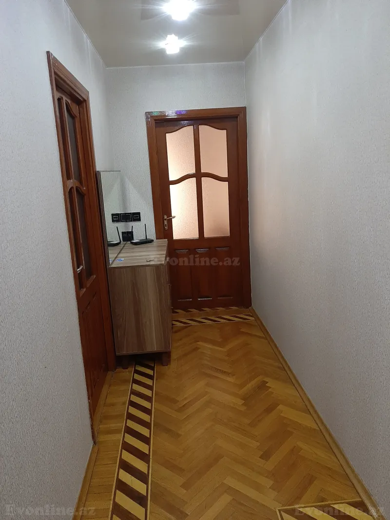 Kirayə verilir 2 otaqlı Mənzil Köhnə tikili 78 m² 8-ci mikrorayon - şəkil 7