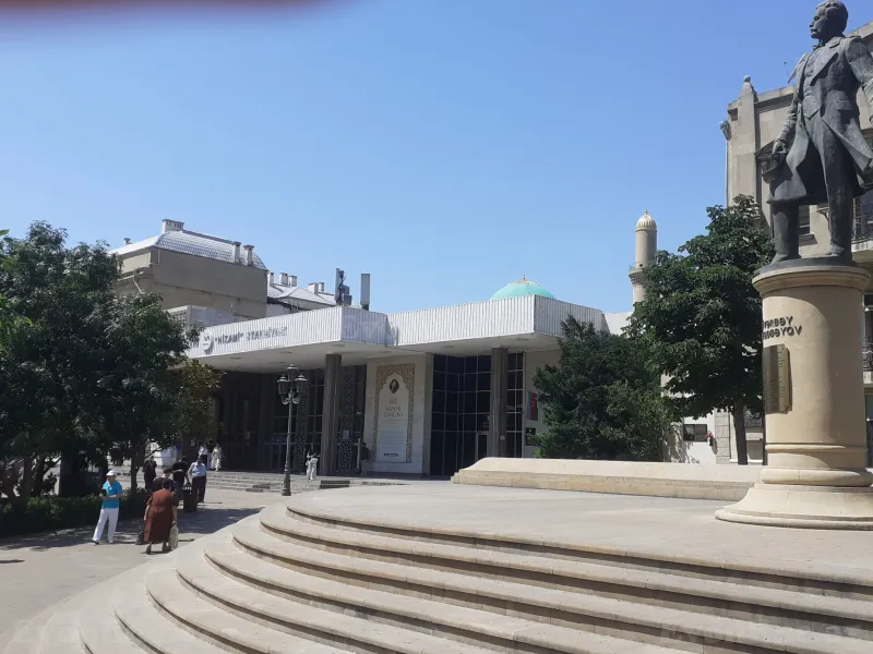 Kirayə verilir 2 otaqlı Mənzil Köhnə tikili 58 m² Nizami m. - şəkil 3