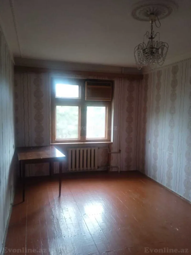Kirayə verilir 4 otaqlı Mənzil Köhnə tikili 90 m² Əhmədli m. - şəkil 2