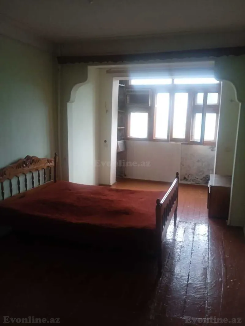 Kirayə verilir 4 otaqlı Mənzil Köhnə tikili 90 m² Əhmədli m. - şəkil 3